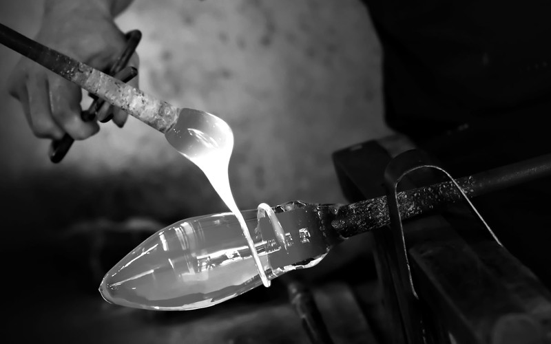 Possoni Illuminazione since 1963 chandeliers made with the quality and