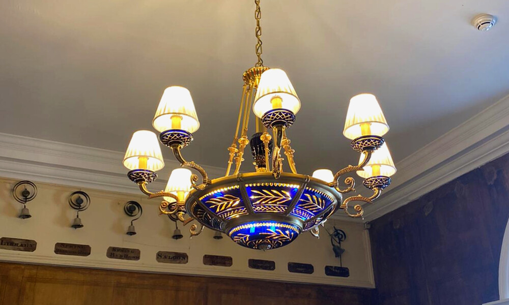 Искусство итальянского освещениями для Carton House