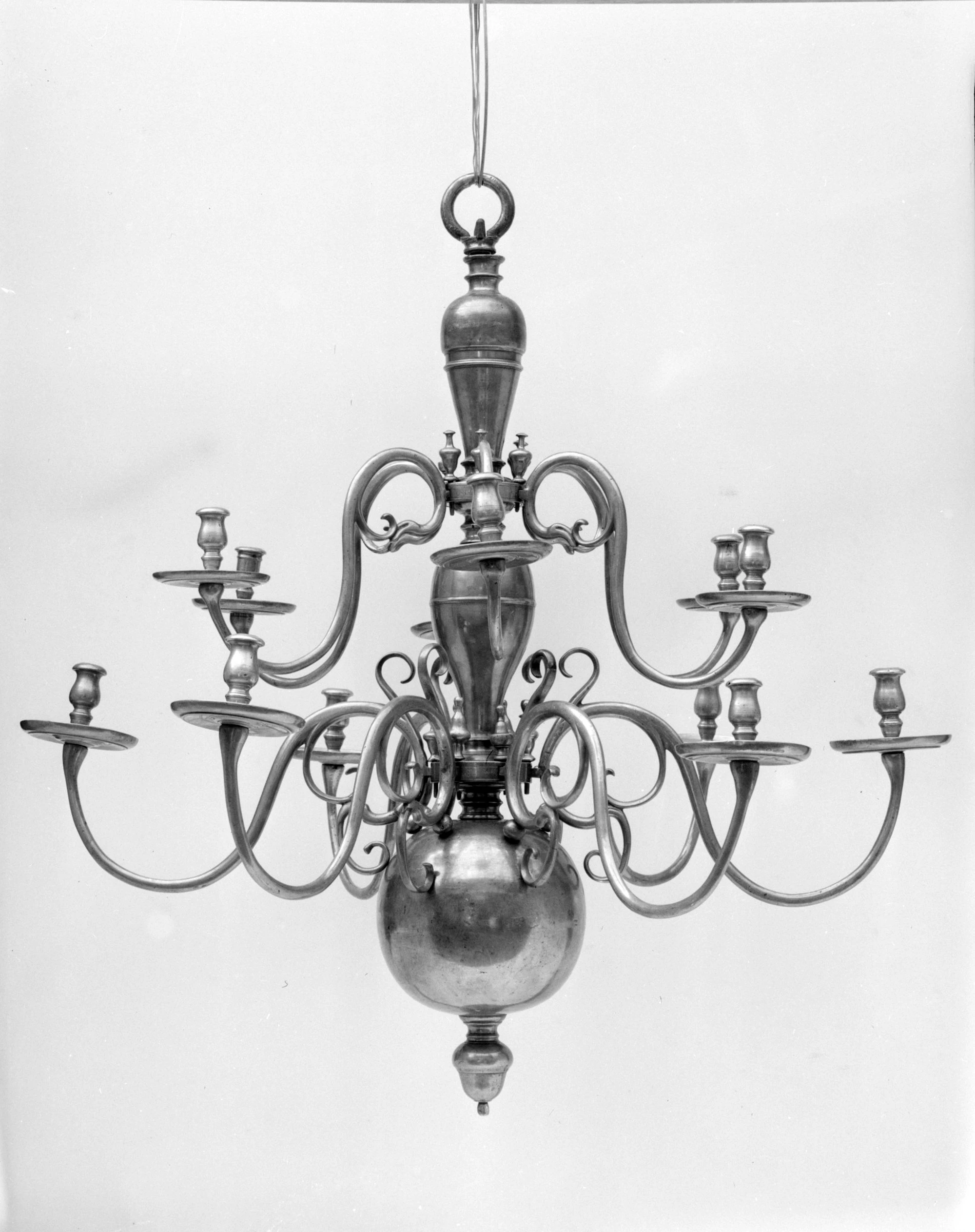 Chandelier, 1700–1720 Credits: The MET